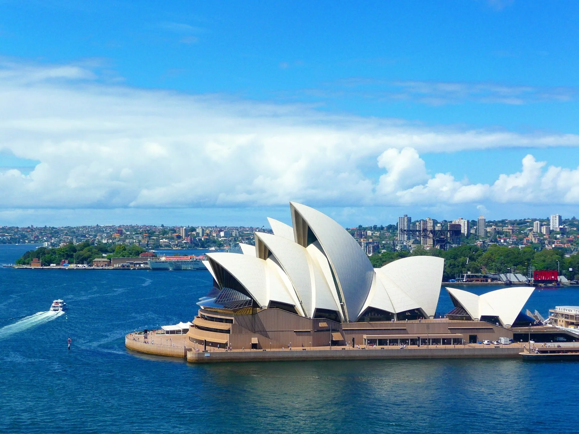 Get Your Student Visa Approval With These 5 Tips To Craft A Winning SOP